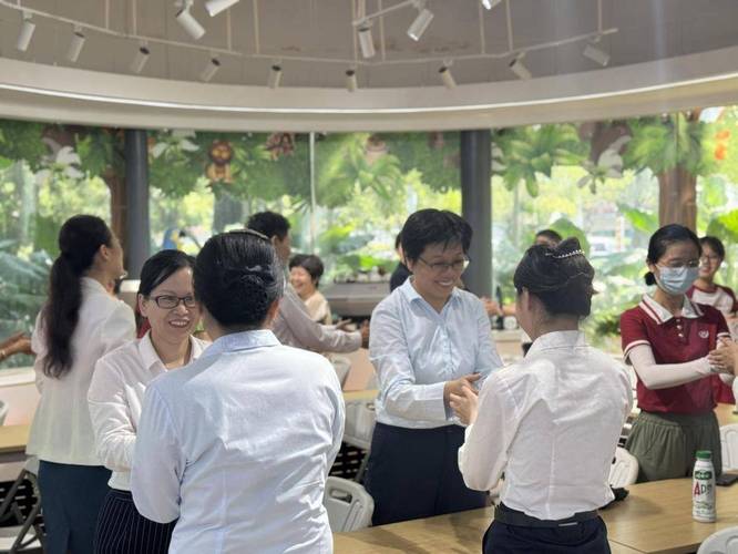 清美职业素养课职场礼仪培训之二商务接待礼仪