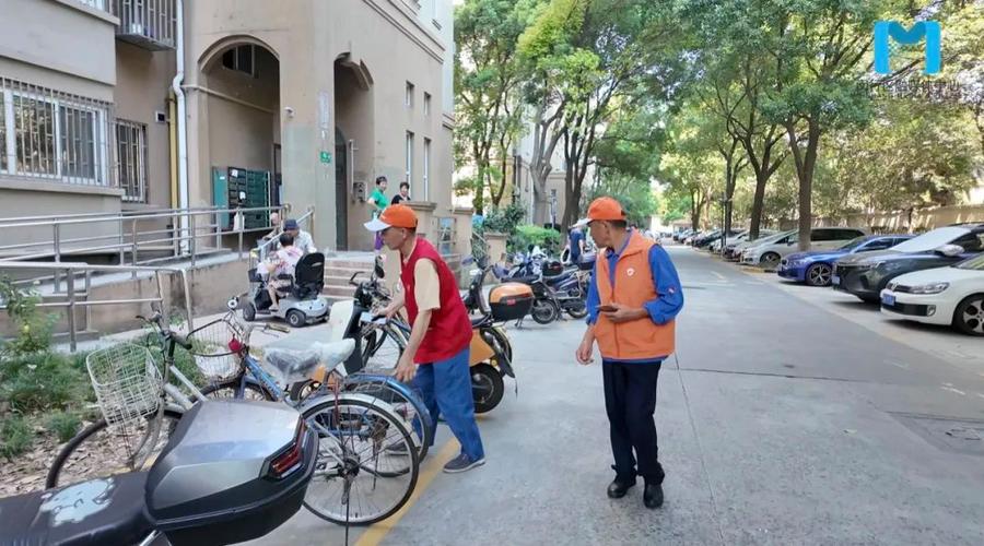 年内新增120个充电桩环境脏乱和充电难问题将改善｜民情直通车