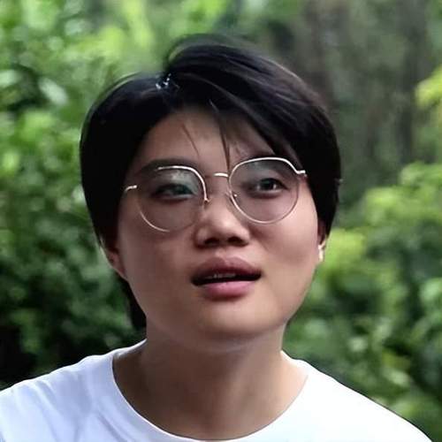 胡尊志原创丨面对一座大山诗歌
