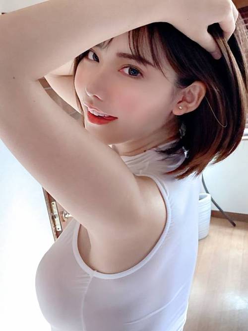 AV女优大百科1分钟认识岛国老师2-深田咏美