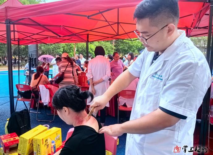 义诊县人民美容举办健康科普和义诊活动