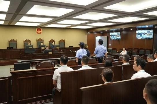 员工侵占公司财产11万元后伪装成“入室盗窃案”假象被判拘役六个月缓刑六个月