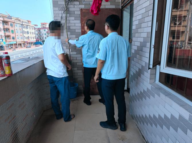 西铭村网格员倾力解决老年人烦忧,全凭“铁脚板”,练就“嘴一张”