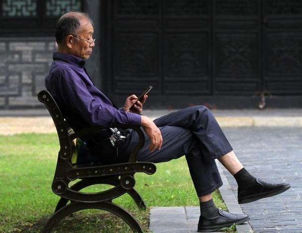 这两年,男人退休后,99的生活状态是这样的