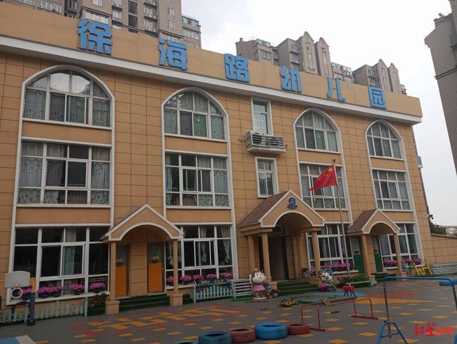 百年乡村学校变身幼儿园,“同龄”碉楼依旧拱卫