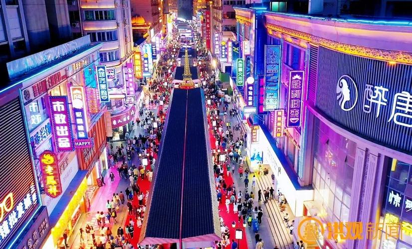 趣看南昌的城市街道,老城区的热闹,新城区的繁华