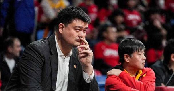 一周复盘 红旗连锁本周累计下跌2.08,商业百货板块下跌2.11