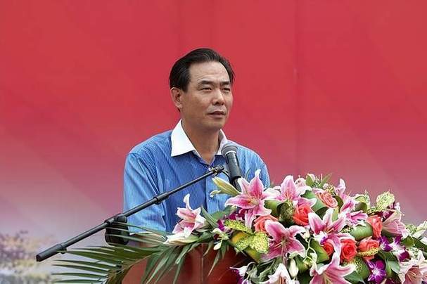久违了蔡振华公开亮相，官方报道，四字自我评价，李铁追悔不及