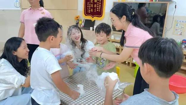 缤纷暑假美好时光诺亚舟嘉兴庆安幼儿园暑期活动印记