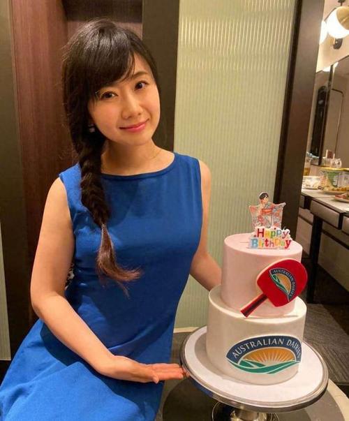 走出低谷福原爱工作日程安排到年底,奥运解说薪资一天6万