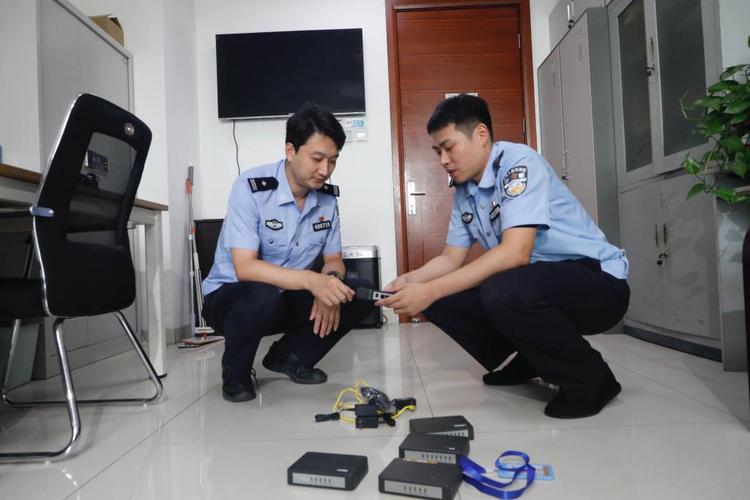 “黑盒子”里的秘密警惕免费“机顶盒”成诈骗工具