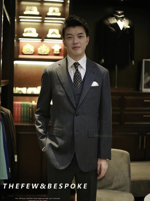 成都西服私人定制,职场男士西装定制经验分享