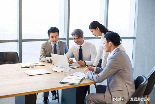 在职场里，下属做哪些事情是无法被领导原谅呢。