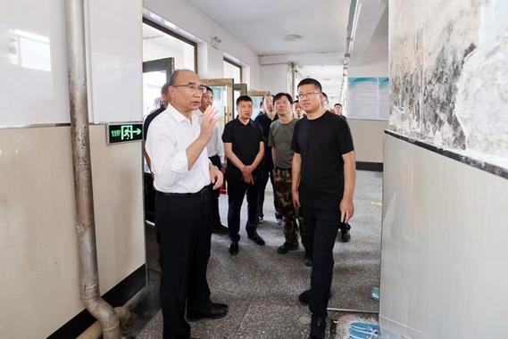 筑牢校园安全防线，打造温馨学习环境_校舍维修专项报告解读