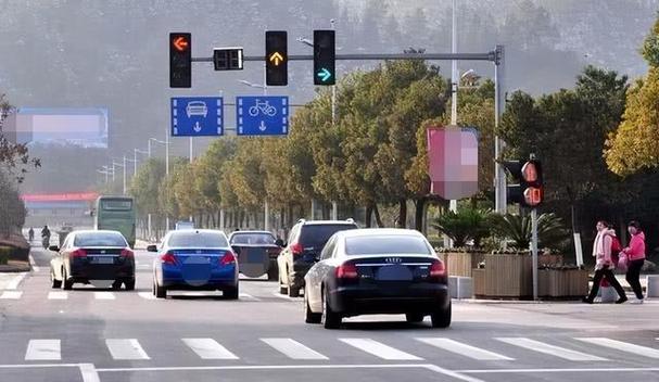 信号灯维修报告解读:城市交通安全的守护者