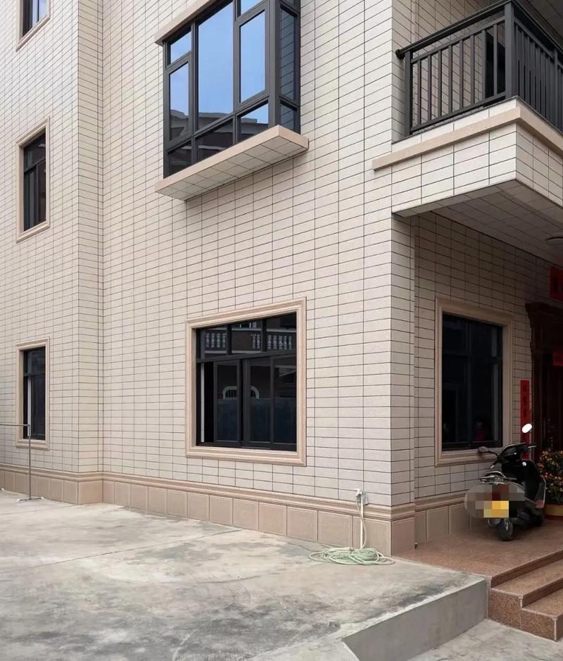 外墙砖维修,守护建筑之美_详细介绍维修报告背后的故事