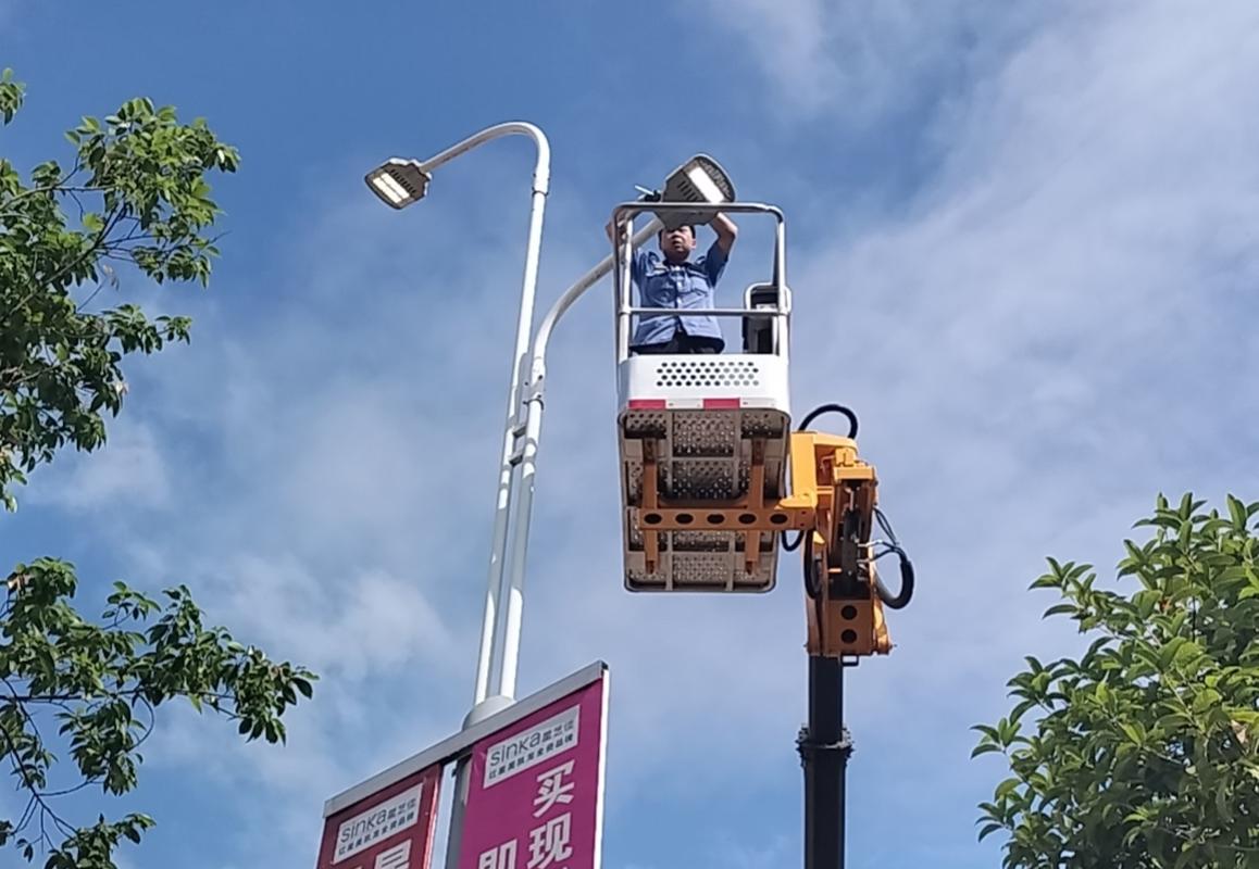 小区路灯维修报告解读：照亮家园，守护安全