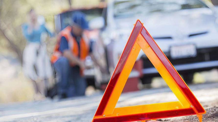 工程车辆维修报告介绍:维护工程车辆,保障道路畅通