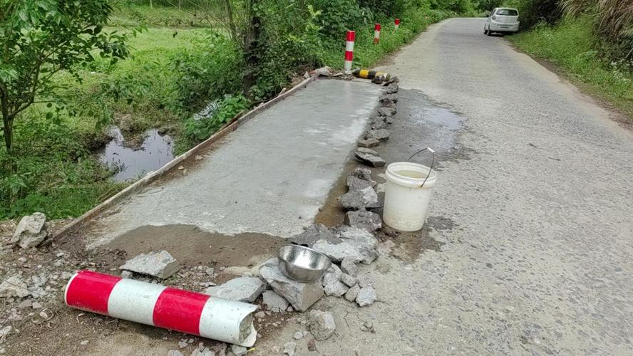 村级道路塌方维修:筑牢乡村振兴的交通基石