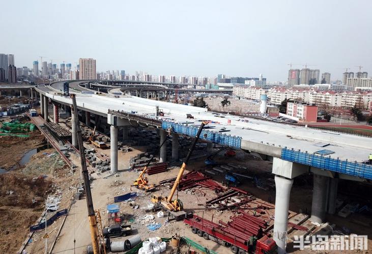 桥梁重生:一场跨越时空的施工盛宴