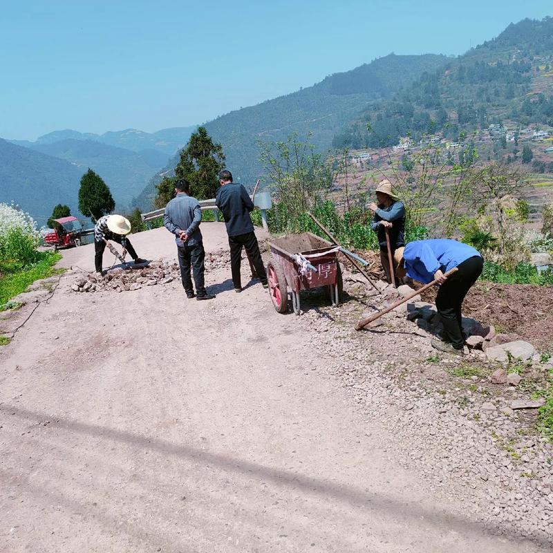 牧业道路维修,助力乡村振兴之路