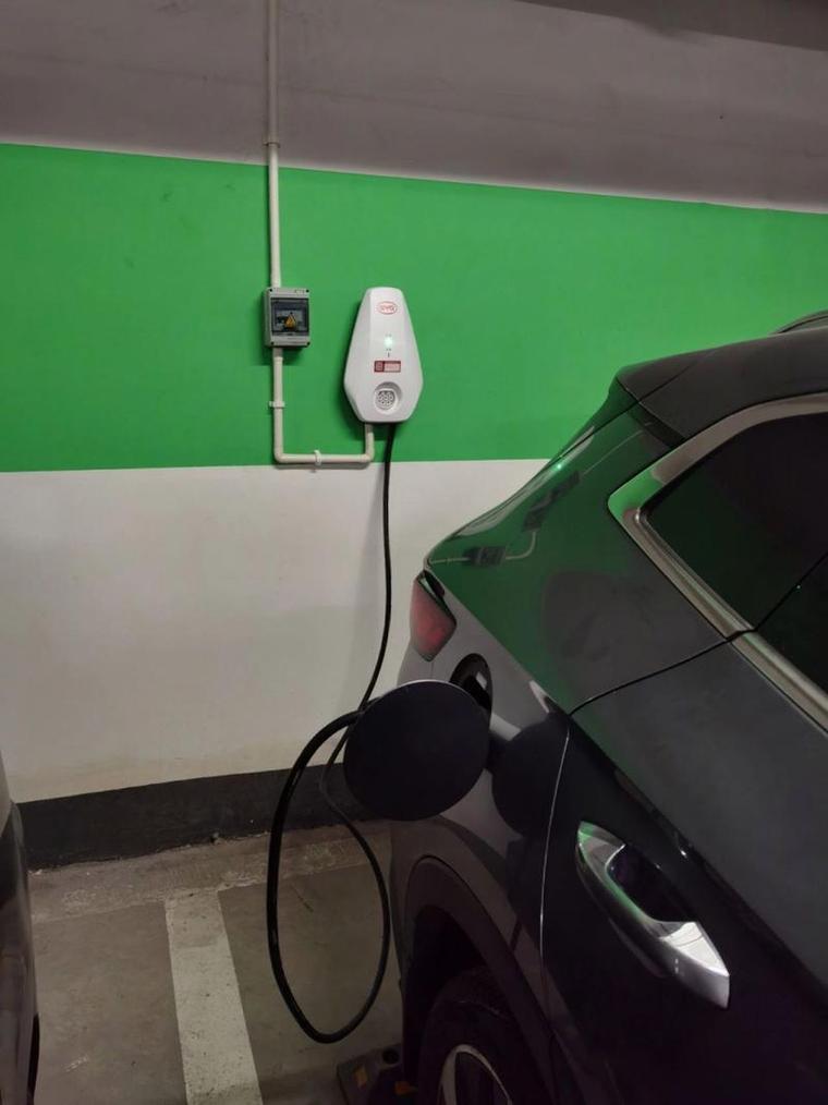 物业充电桩负荷维修报告解读:保障绿色出行,筑牢智慧城市基石