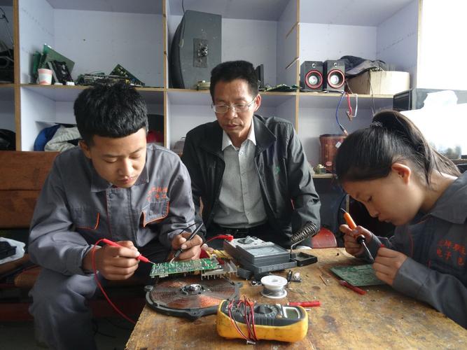 中职电器维修实训:技能提升之路的探索与方法