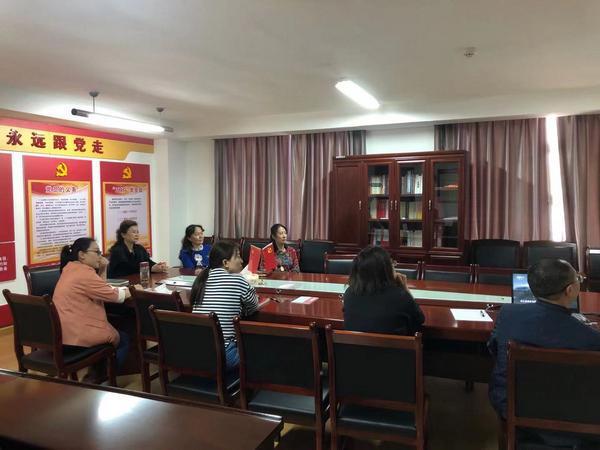 乡镇维修党员活动室：提升基层党组织活力，强化为民服务宗旨