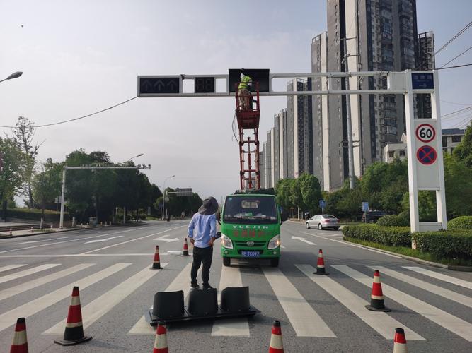 信号灯维护维修：保障交通安全的关键一环
