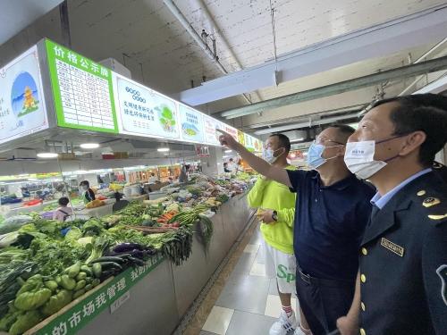 农贸市场改门维修：守护市民“菜篮子”，焕发市场新活力
