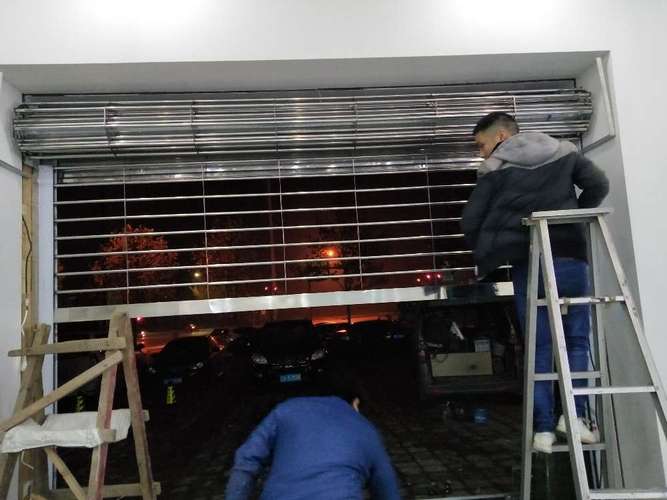 卷闸门维修申请报告解读：保障设施安全，提升企业形象