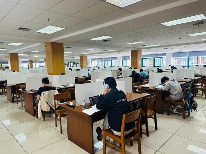 图书馆报告厅维修：传承知识，焕发新颜