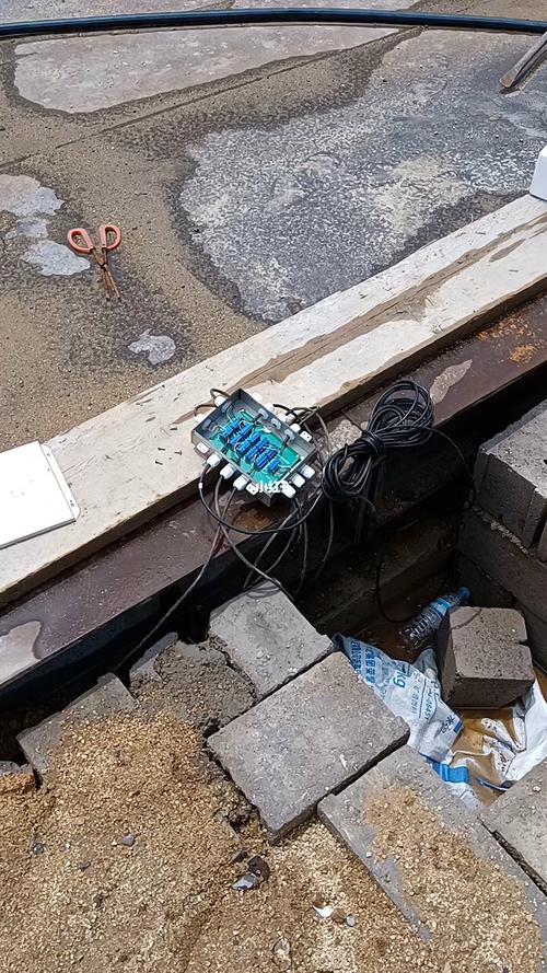 地磅维修工作总结：精益求精，保障运输安全