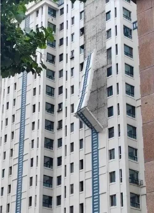 外墙保温层脱落维修,筑牢建筑安全防线