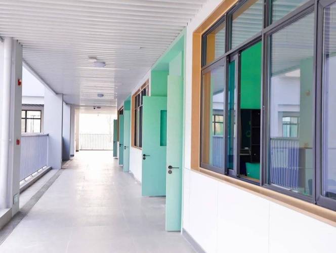 学校窗户办公室维修报告解读:保障教学环境,提升校园品质