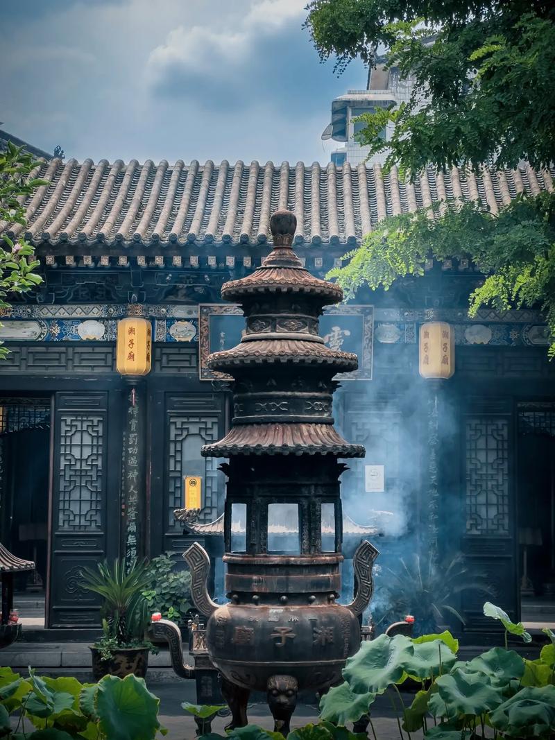 寺庙维修资金申请报告解读:传承文化,守护古韵