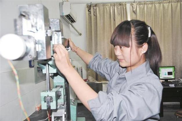 工业电器维修实训:技能锤炼与职业素养提升之旅