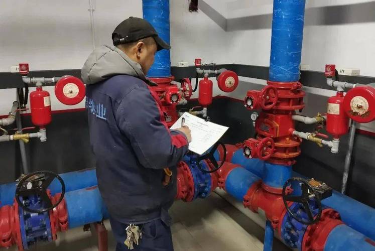 工程维修员：守卫设施安全，守护城市脉搏