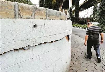 挡土墙崩塌维修:筑牢安全防线,守护人民家园