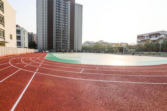 操场下水道维修报告解读:夯实基础设施,保障校园安全