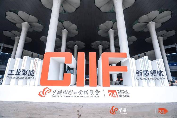 数控机床维修检查报告解读：技术创新与维护步骤讨论