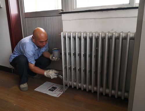 暖气片渗漏维修,保障冬季温暖与安全_我国城市供暖设施维护的重要性