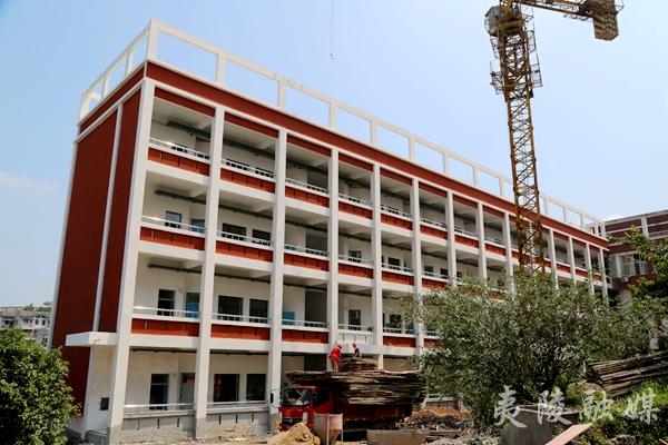 校舍门维修工程:守护校园安全,提升教育品质
