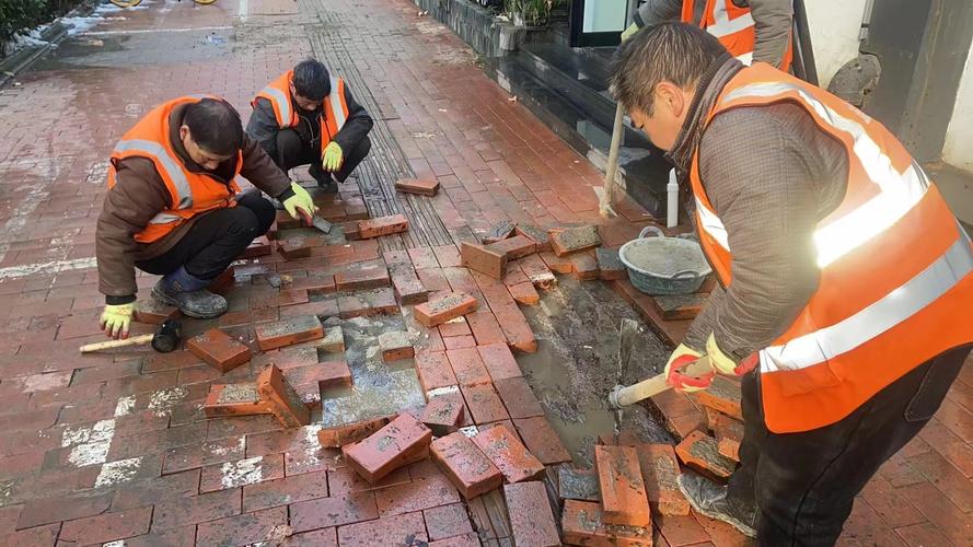水泥路面维修请示报告解读：保障交通安全，提升道路品质