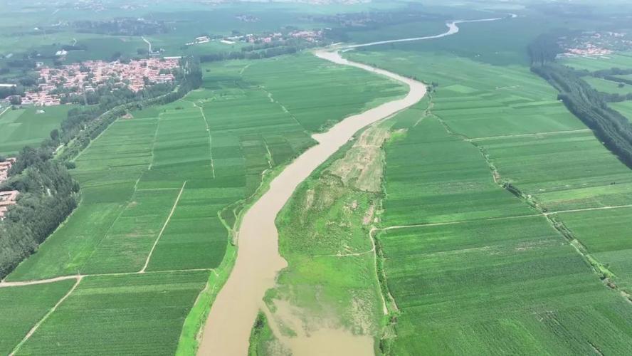 河堤路面维修申请报告解读:保障民生,筑牢安全防线