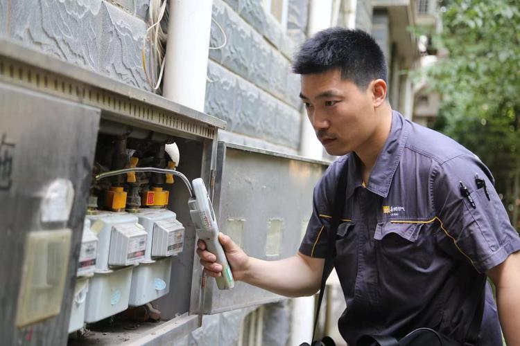 热力维修工述职报告:守护城市温暖脉动的守护者