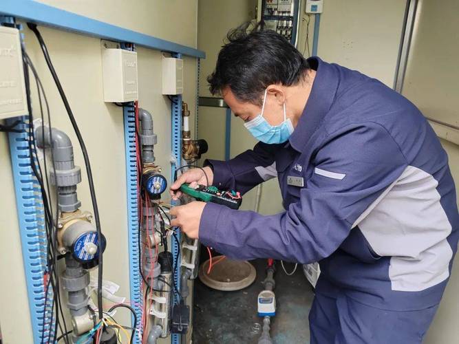 物业维修墙面总结报告_以匠心精神守护家园之美