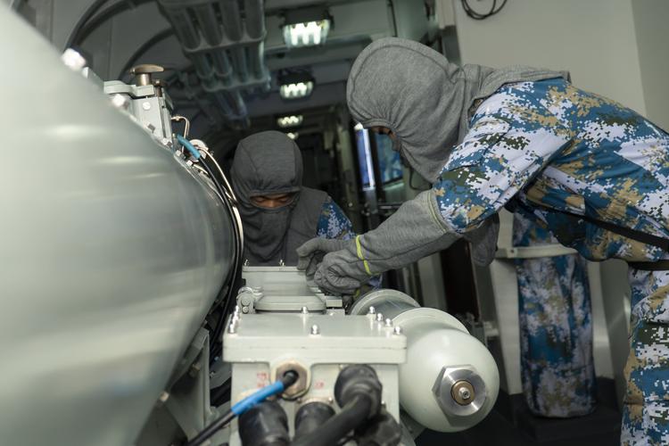 玻璃钢船维修：技术创新与安全保障的完美融合