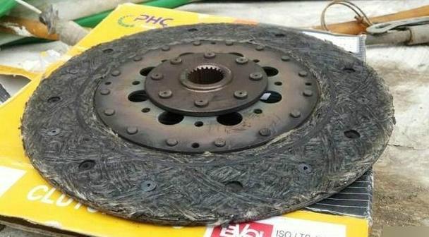 离合器冒烟的幕后真相及维修攻略