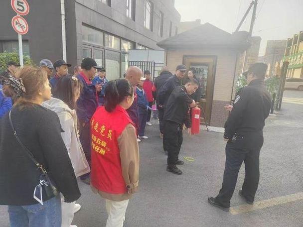 筑牢家园之基_小区房体开裂维修背后的故事与启示
